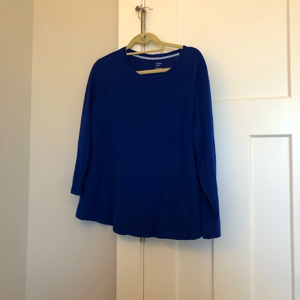 Crown & Ivy vintage wash navy tee size XXL